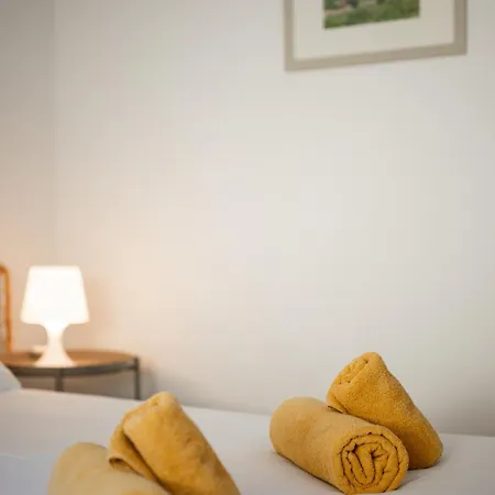 Apartment La Marne, Charming Duplex In The Heart Of Downtown *