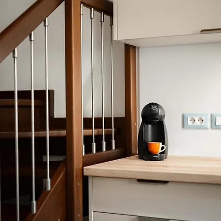 La Marne, Charming Duplex In The Heart Of Downtown Mentone