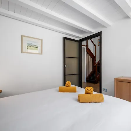 Daire La Marne, Charming Duplex In The Heart Of Downtown Menton