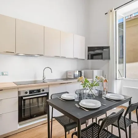 Daire La Marne, Charming Duplex In The Heart Of Downtown *