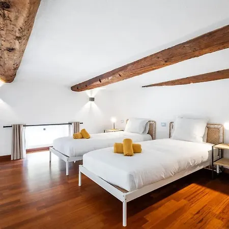 La Marne, Charming Duplex In The Heart Of Downtown Daire *