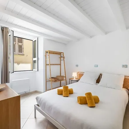 La Marne, Charming Duplex In The Heart Of Downtown Daire *