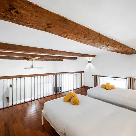 La Marne, Charming Duplex In The Heart Of Downtown Daire