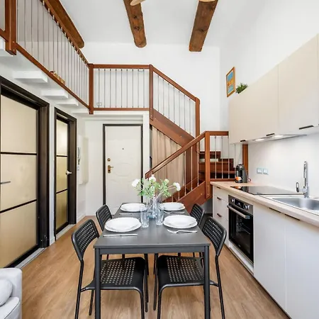 La Marne, Charming Duplex In The Heart Of Downtown Daire *