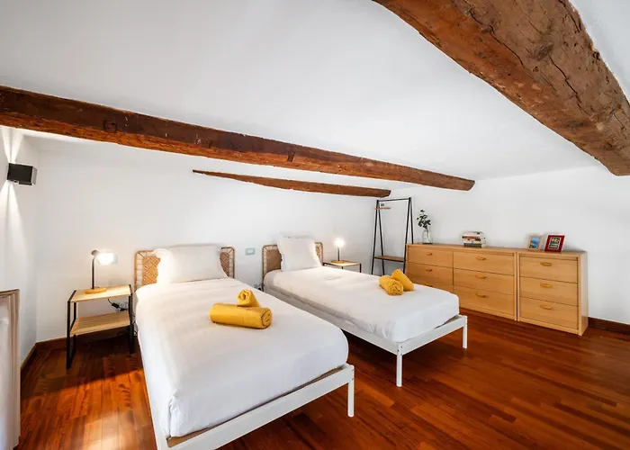 Daire La Marne, Charming Duplex In The Heart Of Downtown