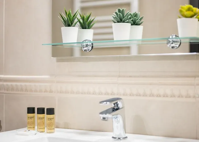 La Marne, Charming Duplex In The Heart Of Downtown Menton