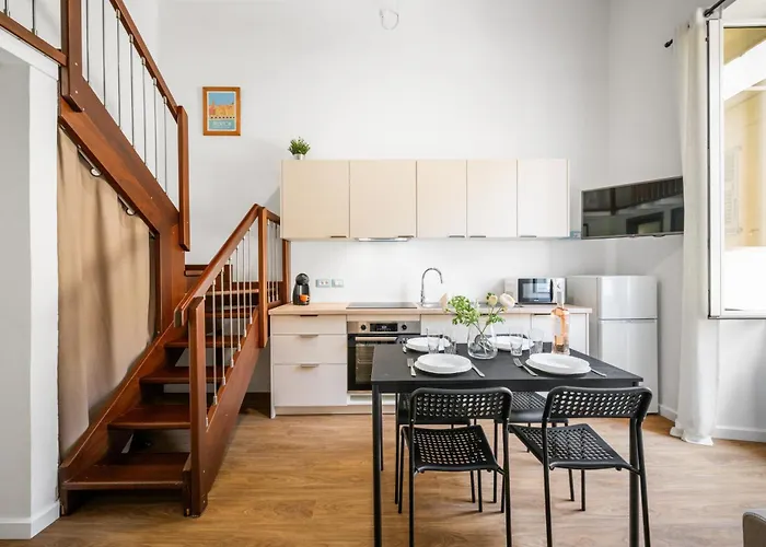 La Marne, Charming Duplex In The Heart Of Downtown شقة