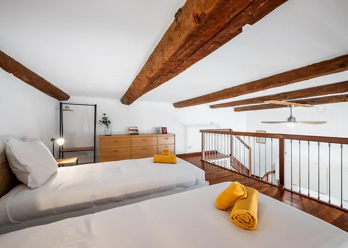 La Marne, Charming Duplex In The Heart Of Downtown Apartment Menton