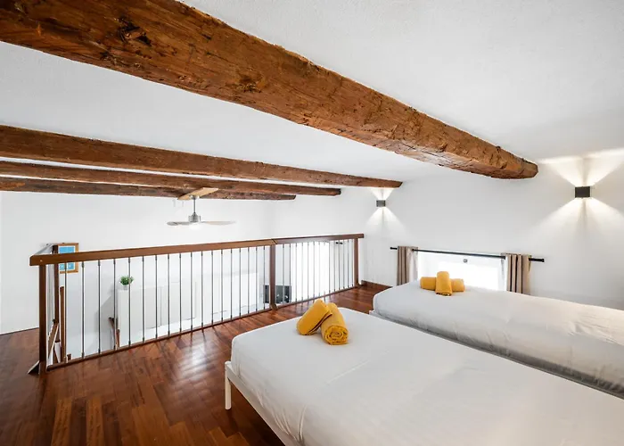 La Marne, Charming Duplex In The Heart Of Downtown * Menton